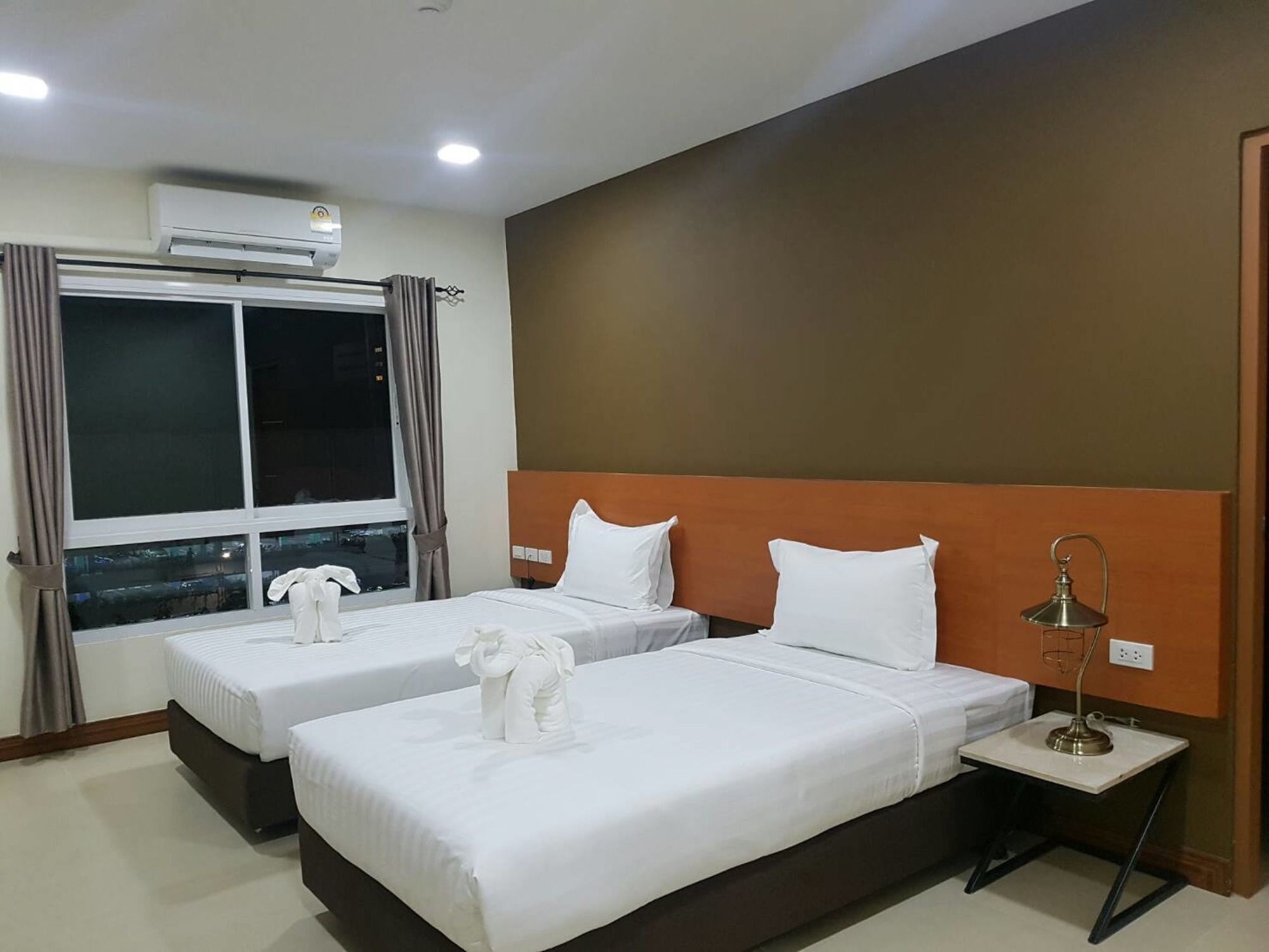 Devloft Hotel Korat Nakhon Ratchasima Exterior photo